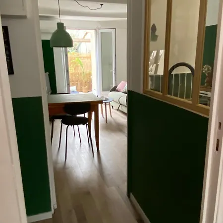 Le Petit Vendome Avec Terrasse Apartment