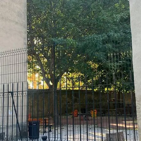Le Petit Vendome Avec Terrasse