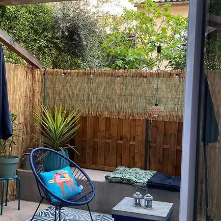 Le Petit Vendome Avec Terrasse Apartment *